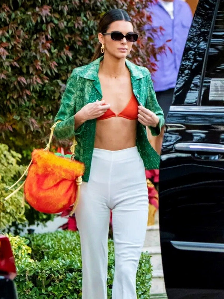 Kendall Jenner 8.5 x 11 Candid Color Photograph Art Print Photo Collectibles:Photographic Images:Photographs Style Your Walls